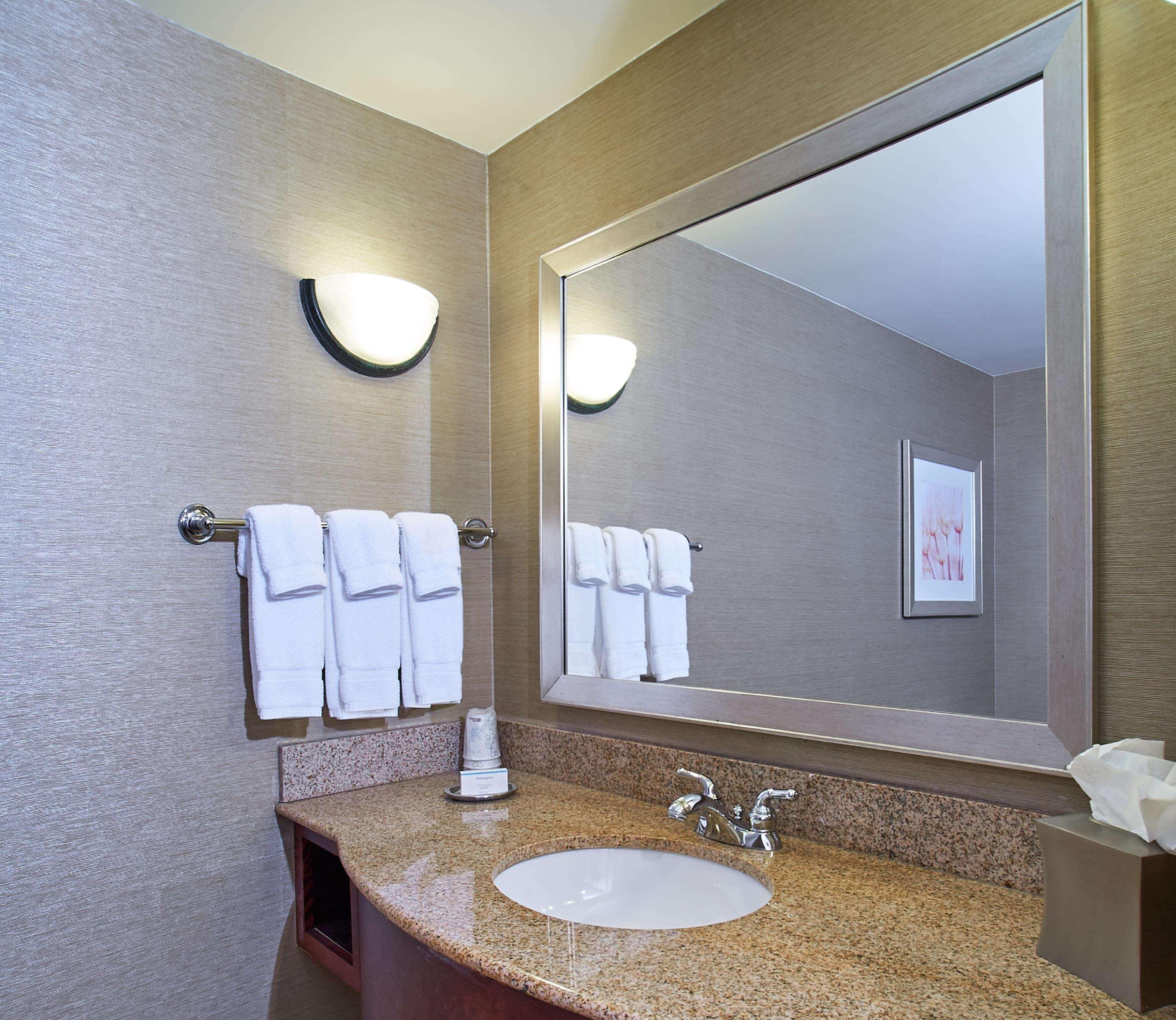 Hilton Garden Inn Atlanta Northeast/Gwinnett Sugarloaf Duluth Exterior photo