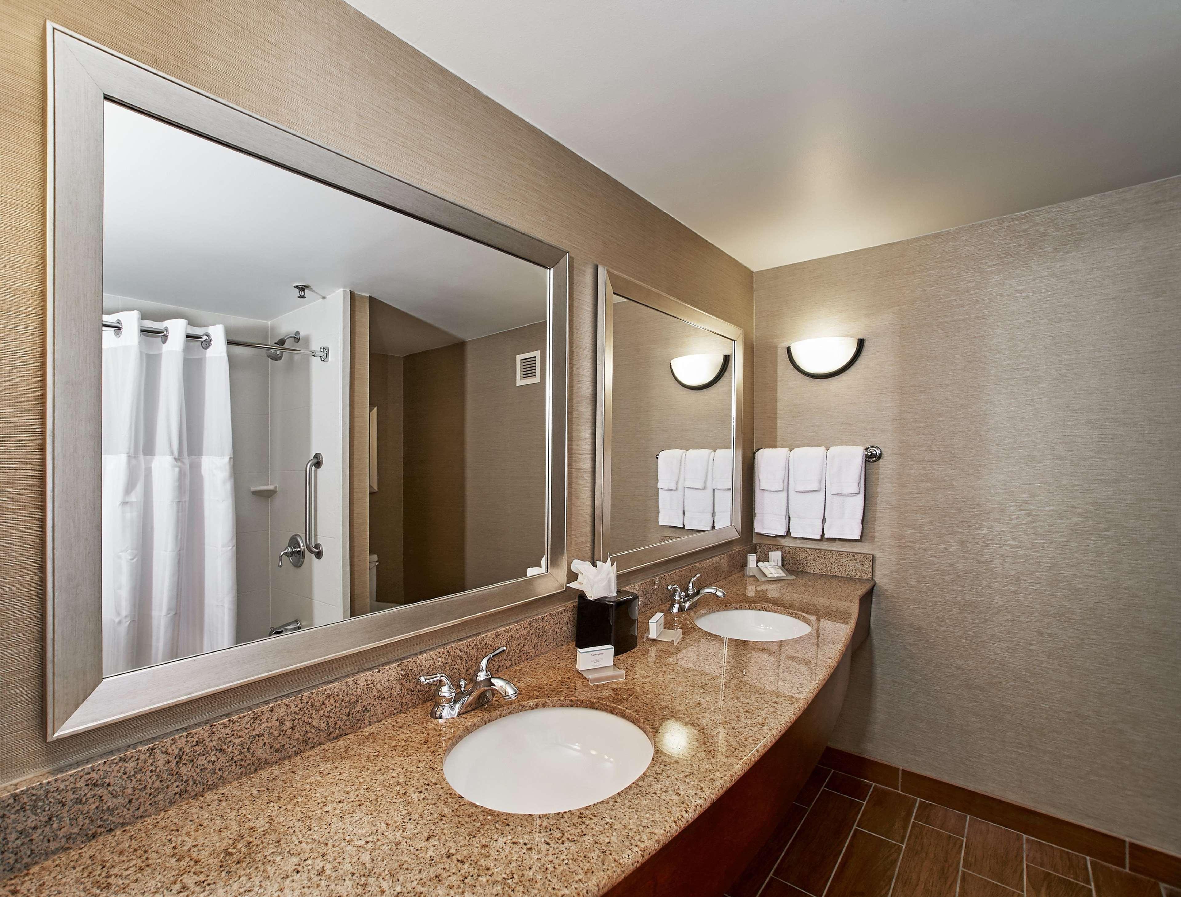 Hilton Garden Inn Atlanta Northeast/Gwinnett Sugarloaf Duluth Exterior photo